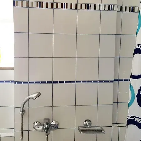 Corinthian Luxury * Corinto